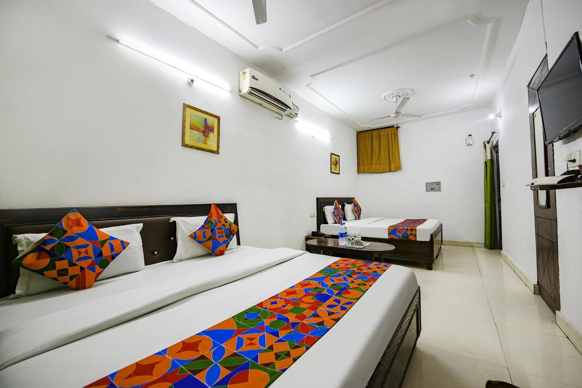 Hotel Fabexpress Diamond Sec 45 à Chandīgarh Extérieur photo