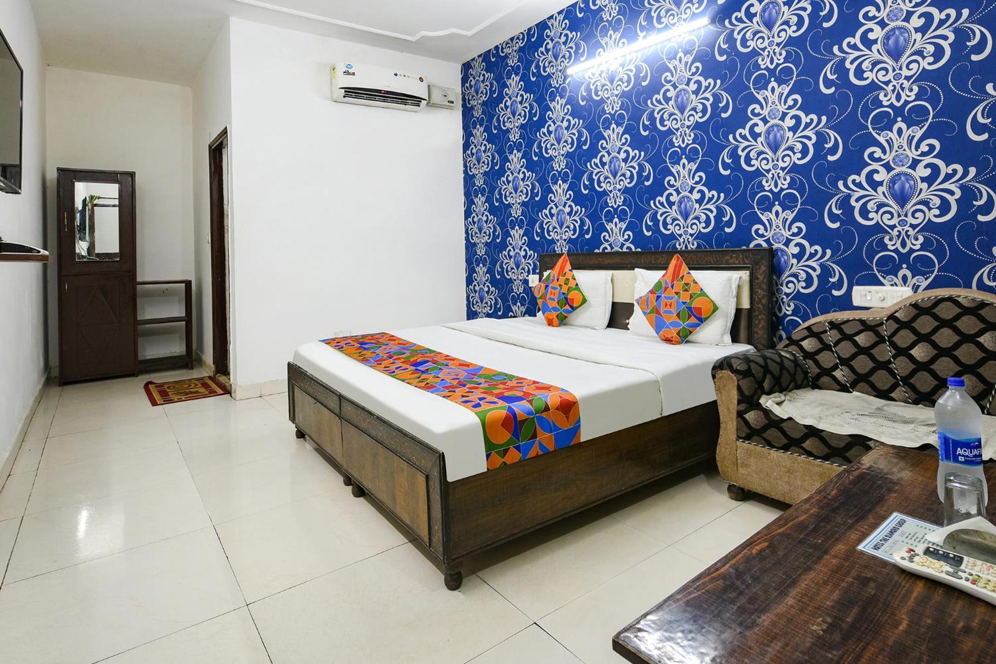 Hotel Fabexpress Diamond Sec 45 à Chandīgarh Extérieur photo