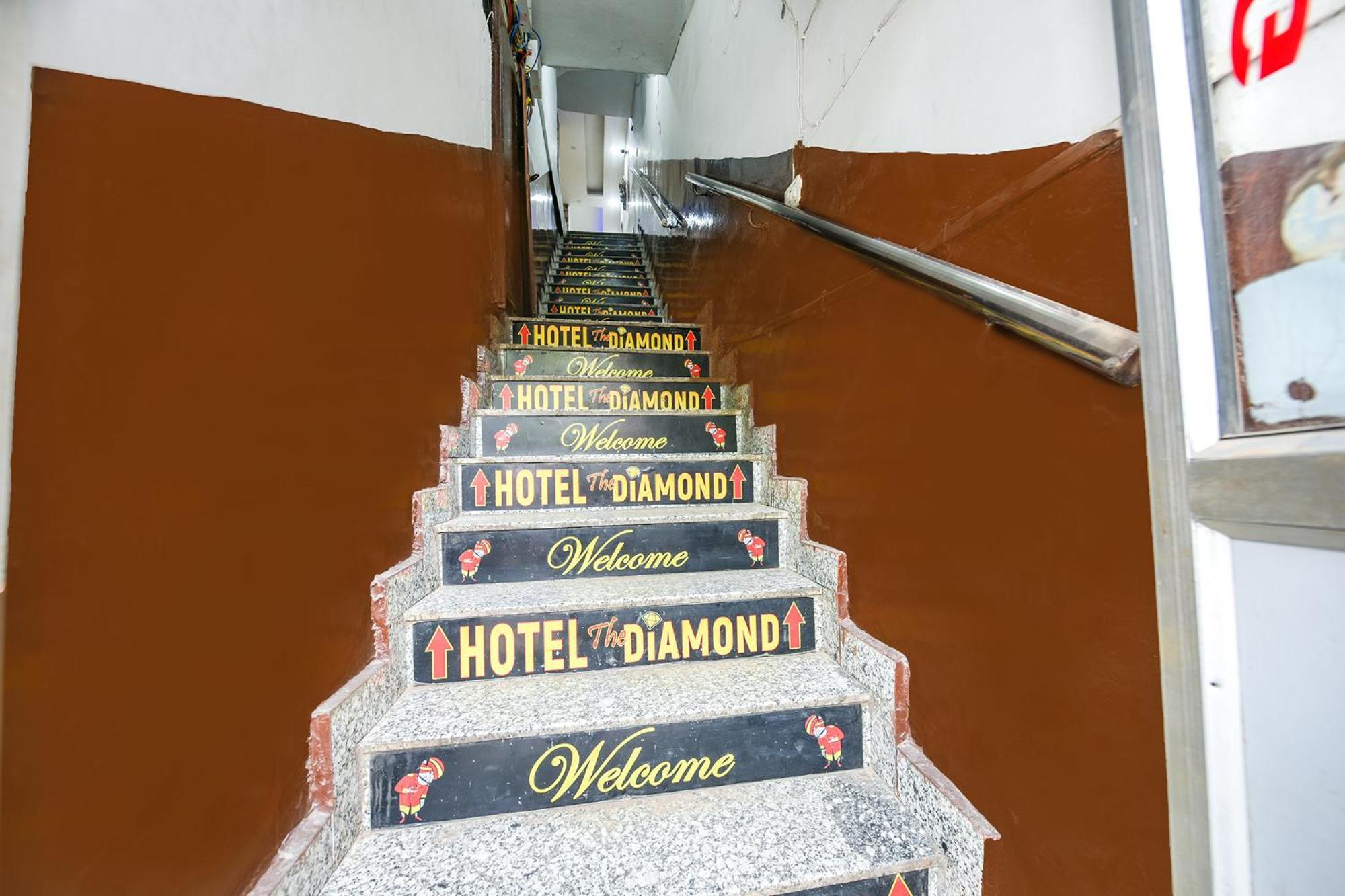 Hotel Fabexpress Diamond Sec 45 à Chandīgarh Extérieur photo