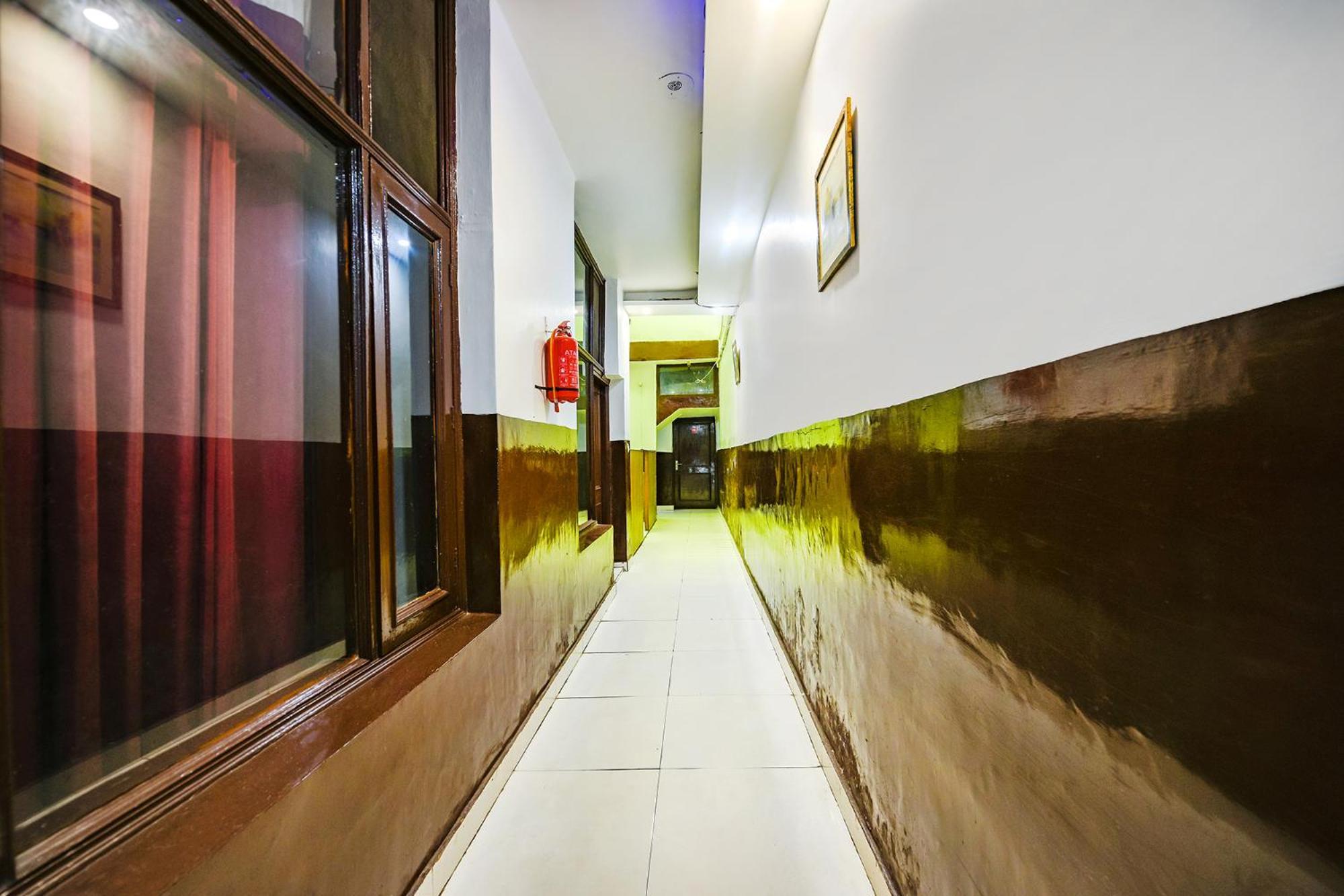 Hotel Fabexpress Diamond Sec 45 à Chandīgarh Extérieur photo